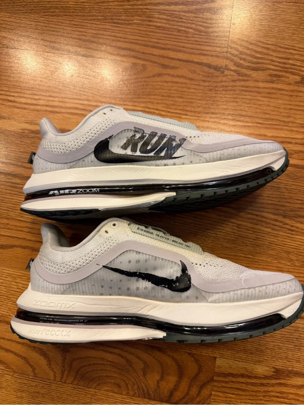 Nike Pegasus Premium Run White and Black Run Zoom Men's Running Shoe 10.5